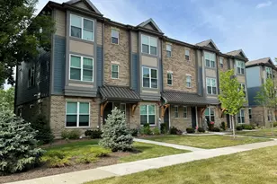 613 Broadway St, Libertyville, IL 60048 - Photo 1