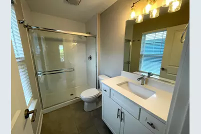 613 Broadway Street, Libertyville, IL 60048 - Photo 12