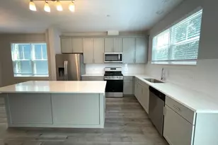 613 Broadway St, Libertyville, IL 60048 - Photo 4