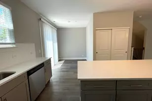 613 Broadway St, Libertyville, IL 60048 - Photo 6