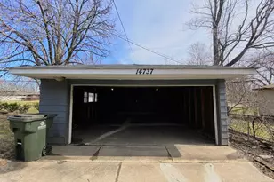 14737 Blackstone Ave, Dolton, IL 60419 - Photo 18