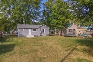 306 E Martin St, Forrest, IL 61741 - Photo 36