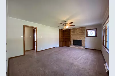 3003 Longfellow Avenue, Hazel Crest, IL 60429 - Photo 6