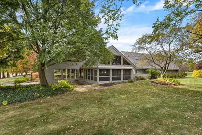 4002 Lakepoint Road, Champaign, IL 61822 - Photo 6