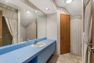 4002 Lakepoint Road, Champaign, IL 61822 - Photo 32