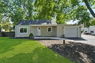 817 194th St, Chicago Heights, IL 60411 - Photo 2