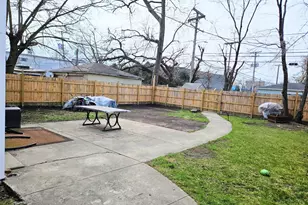 4054 Fern Ave, Lyons, IL 60534 - Photo 10