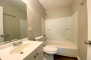 3317 Woodworth Pl, Hazel Crest, IL 60429 - Photo 8