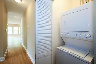 1609 W Farwell Ave, Chicago, IL 60626 - Photo 10