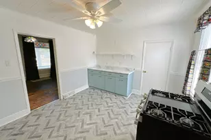 107 W Larue St, Streator, IL 61364 - Photo 12