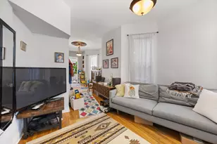 1023 S Claremont St, Chicago, IL 60612 - Photo 4