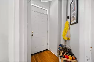 1023 S Claremont St, Chicago, IL 60612 - Photo 6