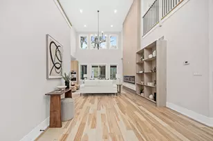 1528 Linden Cir, Lemont, IL 60439 - Photo 4