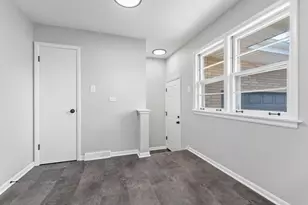 1006 E 163rd St, South Holland, IL 60473 - Photo 6