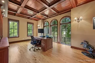 27 W Onwentsia Rd, Lake Forest, IL 60045 - Photo 18