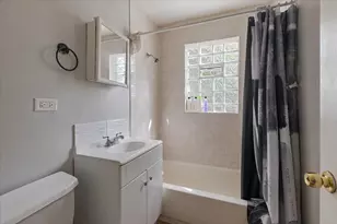 128 N Menard Ave, Chicago, IL 60644 - Photo 14