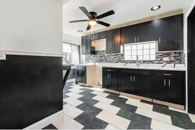 117 Morris Avenue, Bellwood, IL 60104 - Photo 8