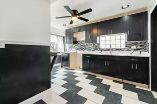 117 Morris Ave, Bellwood, IL 60104 - Photo 8