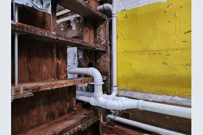 10755 S Champlain Avenue, Chicago, IL 60628 - Photo 20