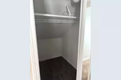 2432 S 13th Avenue, Broadview, IL 60155 - Photo 12