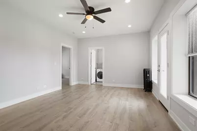 1243 W Morse Avenue #2, Chicago, IL 60626 - Photo 6