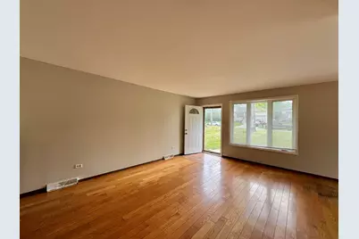 16104 Oak Avenue, Oak Forest, IL 60452 - Photo 8