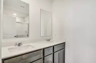 436 Lakeshore Ct, Saint Charles, IL 60174 - Photo 12