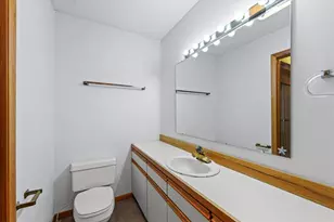 1914 Woodfield Rd, Champaign, IL 61822 - Photo 28