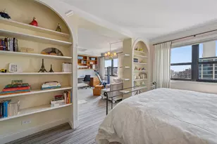 1313 N Ritchie Ct, Chicago, IL 60610 - Photo 24