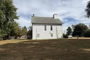 104-106 Gaston St, Dixon, IL 61021 - Photo 8