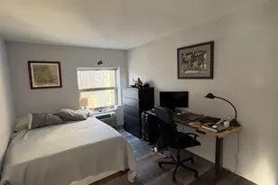 8 W Chestnut St, Chicago, IL 60610 - Photo 12