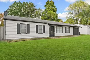 1407 Kenwood Rd, Champaign, IL 61821 - Photo 2