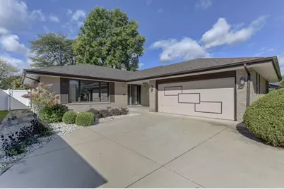 17032 University Avenue, South Holland, IL 60473 - Photo 1