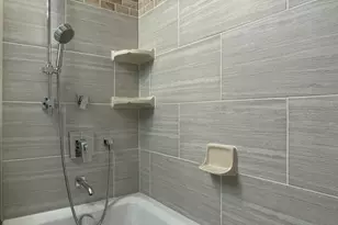 6221 N Niagara Ave, Chicago, IL 60631 - Photo 10