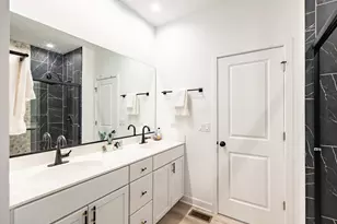 136 Valencia Pkwy, Gilberts, IL 60136 - Photo 22