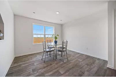 1127 Briar Glen Court, Hampshire, IL 60140 - Photo 2