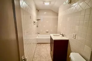 401 W Bradley Ave, Champaign, IL 61820 - Photo 16