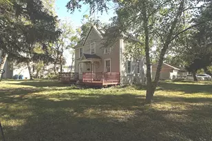 574 Herman St, Crete, IL 60417 - Photo 4