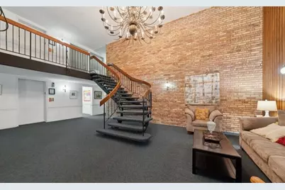 475 N Cass Avenue #212, Westmont, IL 60559 - Photo 4