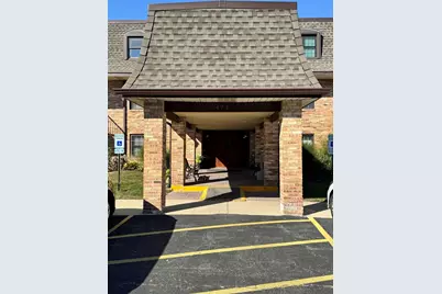 475 N Cass Avenue #212, Westmont, IL 60559 - Photo 2