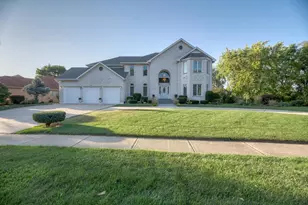 420 Ford Ln, Bartlett, IL 60103 - Photo 94