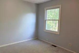 97 N Walnut Ln, Schaumburg, IL 60194 - Photo 28