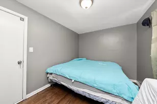 7212 S Campbell Ave, Chicago, IL 60629 - Photo 10