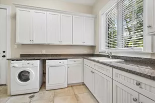 580 Greenwood Rd, Northbrook, IL 60062 - Photo 18