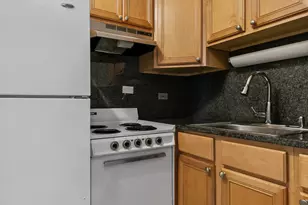 4520 N Clarendon Ave, Chicago, IL 60640 - Photo 6