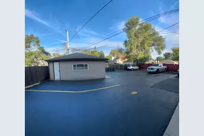 1619 N 35th Avenue #1, Melrose Park, IL 60160 - Photo 12