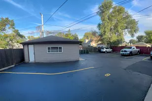 1619 N 35th Ave, Melrose Park, IL 60160 - Photo 12