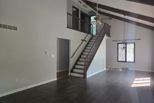 1797 E County Rd 1540 N, Carthage, IL 62321 - Photo 10