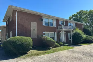 2290 182nd Pl, Lansing, IL 60438 - Photo 1