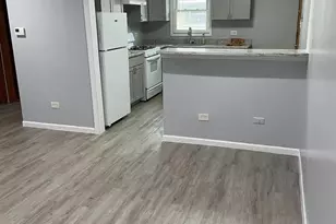 2290 182nd Pl, Lansing, IL 60438 - Photo 4